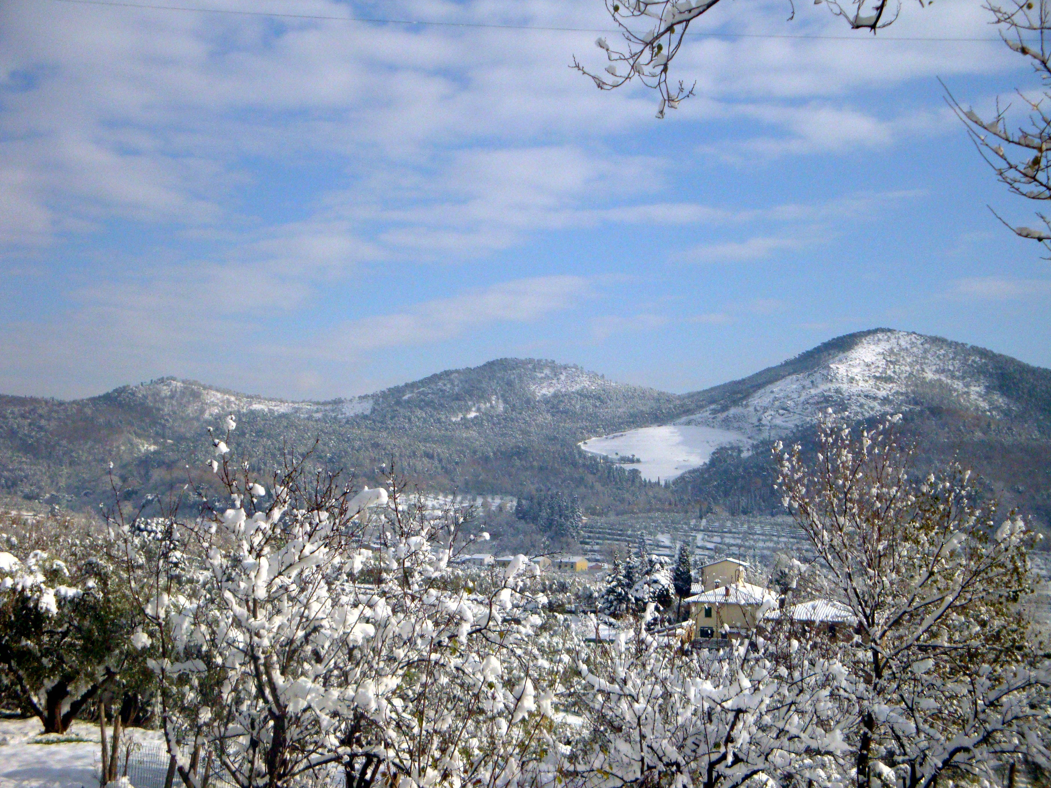 Montemurlo con la neve - foto di Claudia Baroncelli